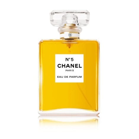 Chanel No 5 Spray, 100ml for Indian women looking for a luxurious scent.