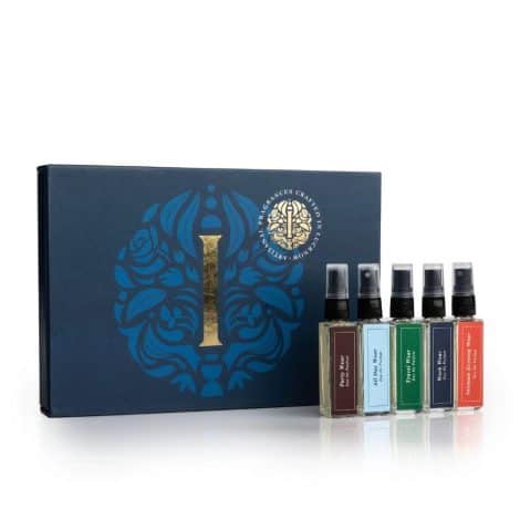 ISAK Occasion Perfume Gift Set with long-lasting luxury scents for both men & women, perfect for all occasions. Contains 5×8 ml scents: Contentment, Bliss, Purity, Gratitude, Faith.