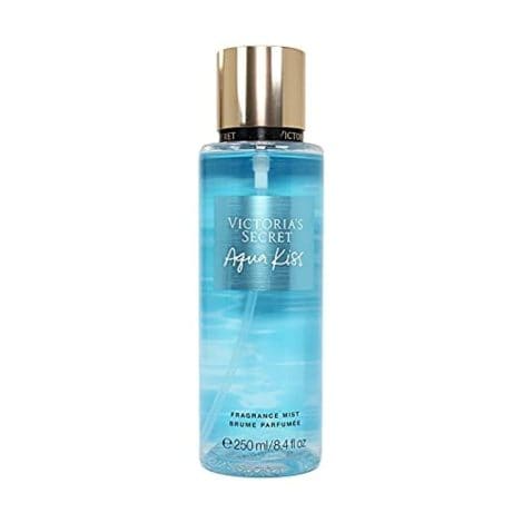 “Experience the refreshing Victoria’s Secret Fragrance Mist, Aqua Kiss, 250 ml, perfect for an Indian consumer.”