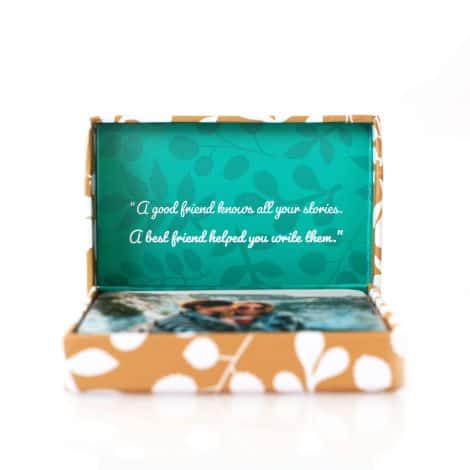 PartyTatts Friendship Gift for Her: 30 Quote Cards that are Beautiful, Funny, Inspiring; a perfect gift for women.