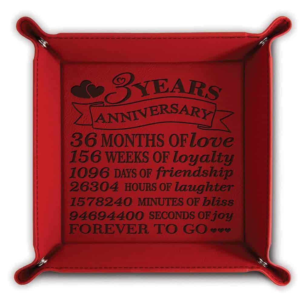 BELLA BUSTA- 3 Years of Marriage-Forever to go-Engraved Leather Tray with Breakdown Dates-Storage & Organization Jewelry Trays (Red (Anniversary))