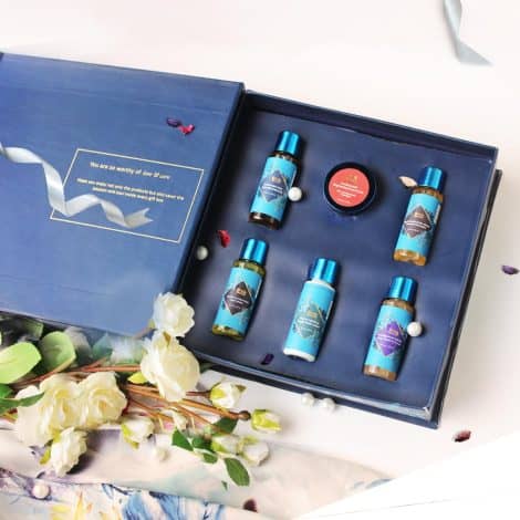 Blue Nectar Beauty Gift Box: Skin & Hair care combo suitable for both women and men. Perfect gift for birthdays and anniversaries. Contains 6 products.