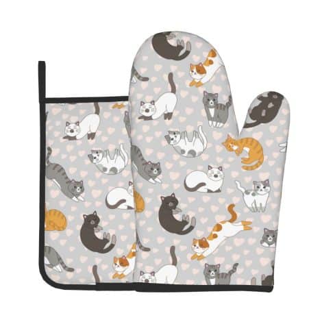 Cute Cat Oven Gloves and Pot Holders Set: Funny Animal Kitchen Accessories, Perfect for Cooking and BBQ.