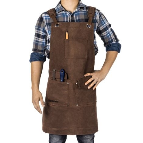 Texas Canvas Wares presents a sturdy shop apron in brown, with pockets, adjustable up to XXL for both men and women, gift boxed.