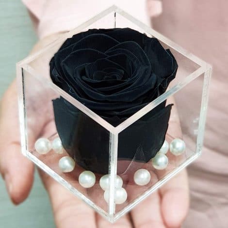 Eternal Forever Rose Black – a timeless and everlasting gift for your loved ones from Giftcart.