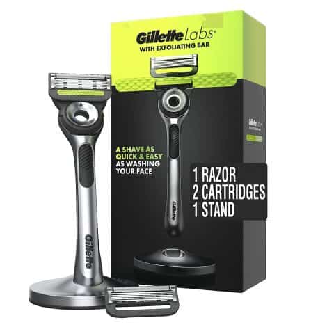 Gillette’s Shaving Kit for Men includes 1 handle, 2 razor blade refills, and a premium magnetic stand.