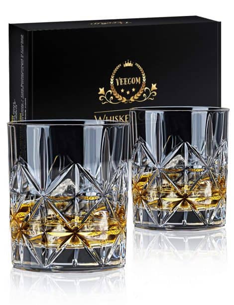 veecom Whiskey Glass Set of 2, 10OZ Crystal Whiskey Glasses Thick Bottom Bourbon Glasses Old Fashioned Rocks Glass Tumbler for Scotch, Cocktail, Liquor, Home Bar Whiskey for Men (Classic)
Introducing the veecom Classic Whiskey Glass Set – 2 glasses, 10oz each, perfect for Scotch lovers in India.