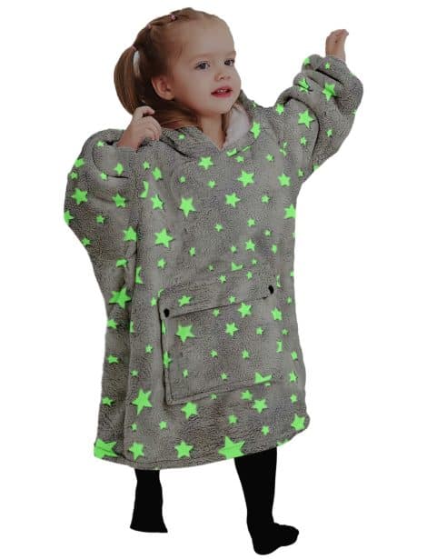 Warm and cozy hoodie with a pocket, perfect for kids aged 2-6 years, known as a wearable blanket.