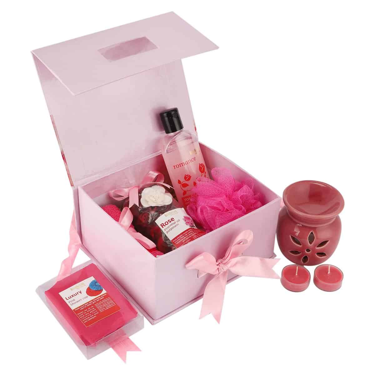 BodyHerbals Rose Bath and Body Care Gift Set for Women and Men - Luxury Skin Care Hamper with Spa Accessories - Premium Gift Packaging - Unisex Gift Box for All Occassions - Set of 7 pcs - Gift for Birthdays, Christmas, and Special Celebrations