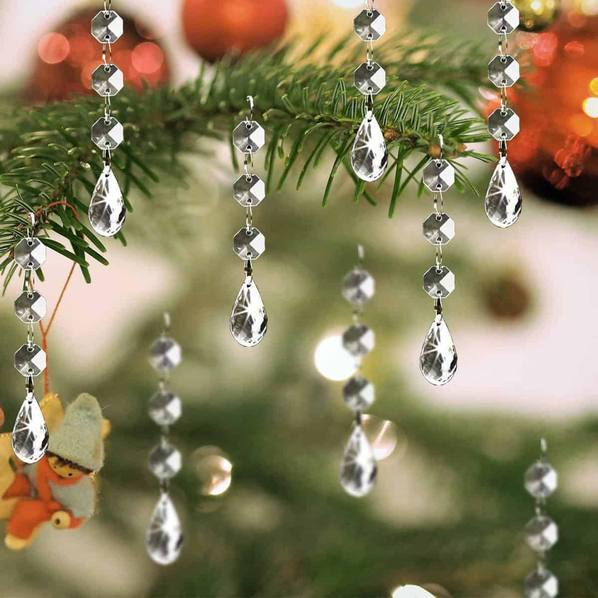 Christmas Ornaments Crystal Tree Decorations, 30Pcs Acrylic Clear Hanging Crystals for Centerpieces Teardrop Chandelier Garland Beads for Xmas Wedding Party Home Decor