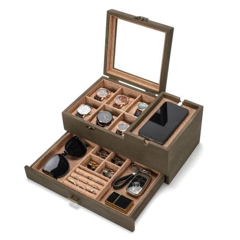 This is a perfect gift for your dad or boyfriend – a weathered gray wooden watch box.