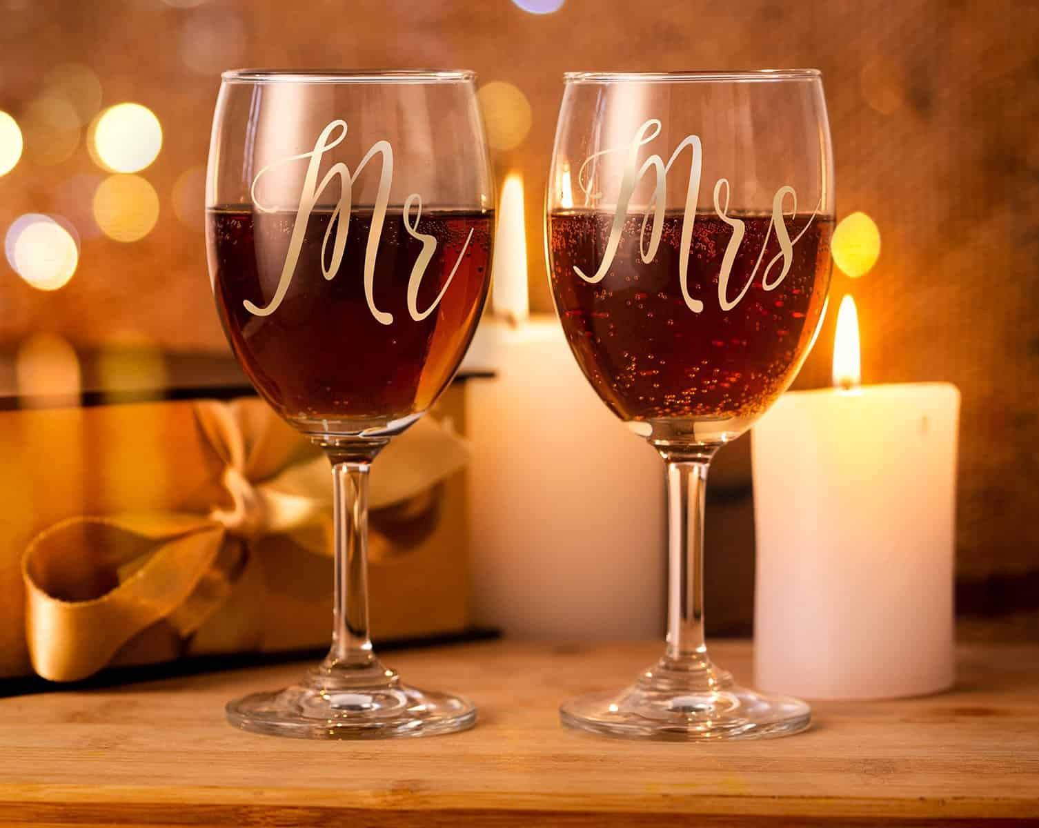 Avighna Mr & Mrs Gift Wine Glasses .Valentine day Gift for Husband Wife . Birthday Wedding Anniversary Marriage Engagement Gift for newly Married Couple Husband wife Friend Bride & Groom to be – 230ml – Pack of 2