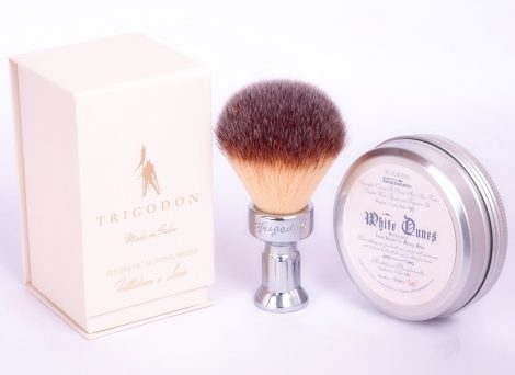 Luxurious White Sand Shaving Soap and Fortitudinem Shaving Brush. Ideal gift for stylish Indian men.