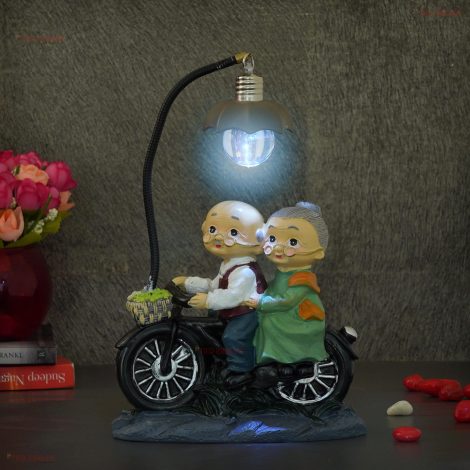 LED Light Statue Decorative Showpiece: Perfect Home Decor and Gift for Indian Couples in Love.