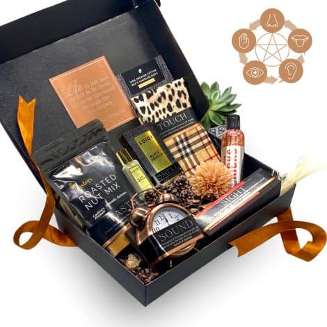 Luxurious gift set for men to enhance sensory experience, crafted by 5 Senses Thoughtful Gifting Co.