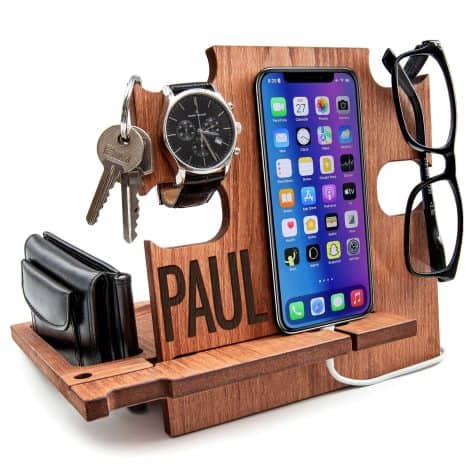 Customized presents for males – Mobile stand, wooden desk organizer, iPhone dock for charging, phone holder. Suitable for Christmas, birthdays, anniversaries. Available in walnut.