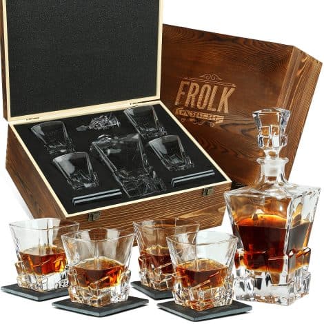 Decanter and Glass Set – Perfect for Indian gentlemen – Includes 4 large whisky glasses, decanter, coasters – Ideal gift for men – Complete home bar set.